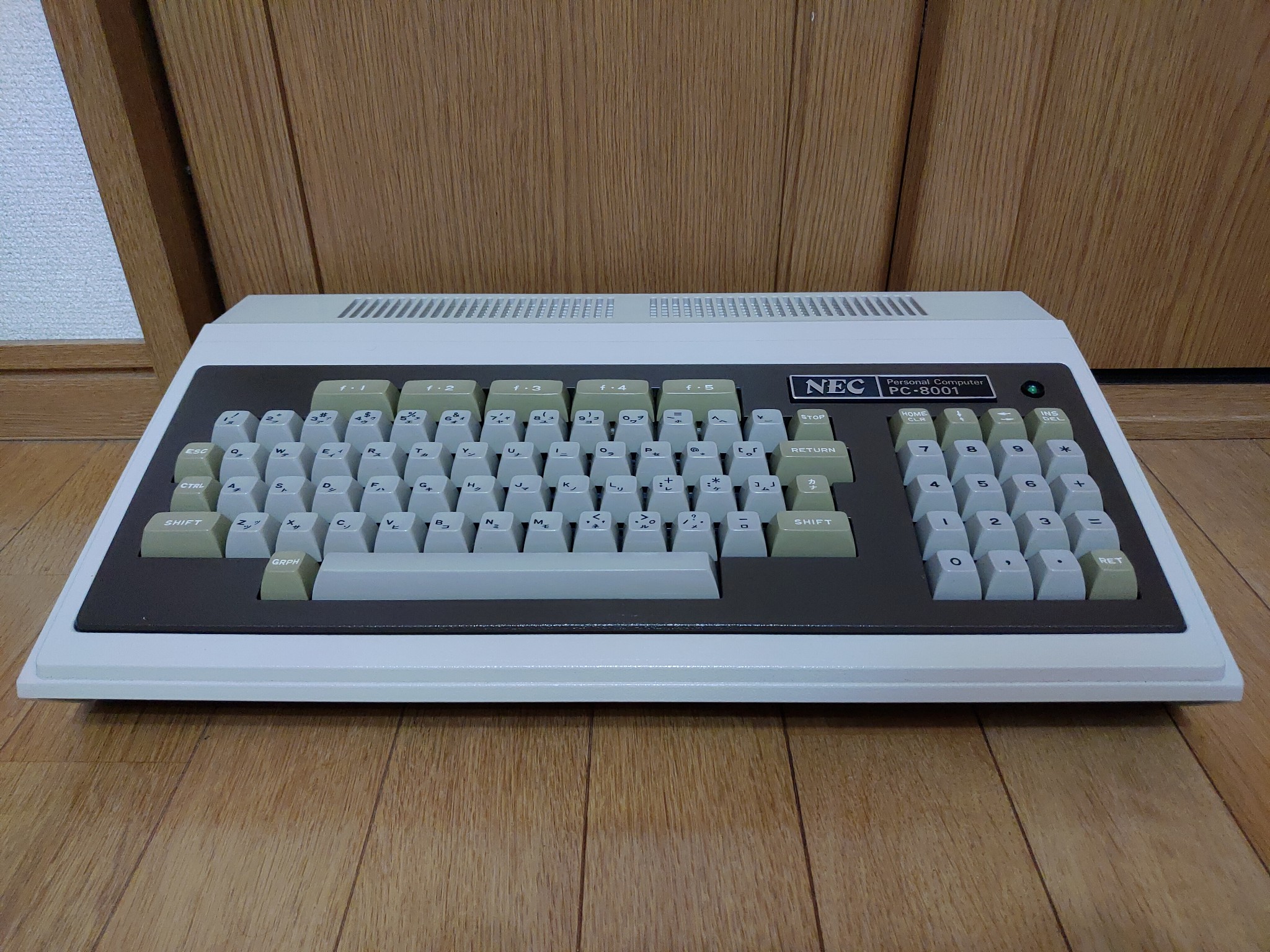 NEC PC-8001 – Japanese Vintage Computer Collection